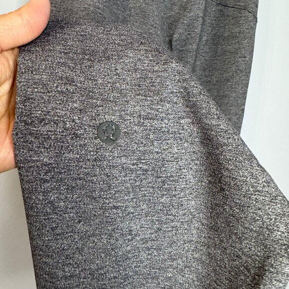 Lululemon Pants On The Fly 27" Heathered Black Women’s 2 - Picture 10 of 10